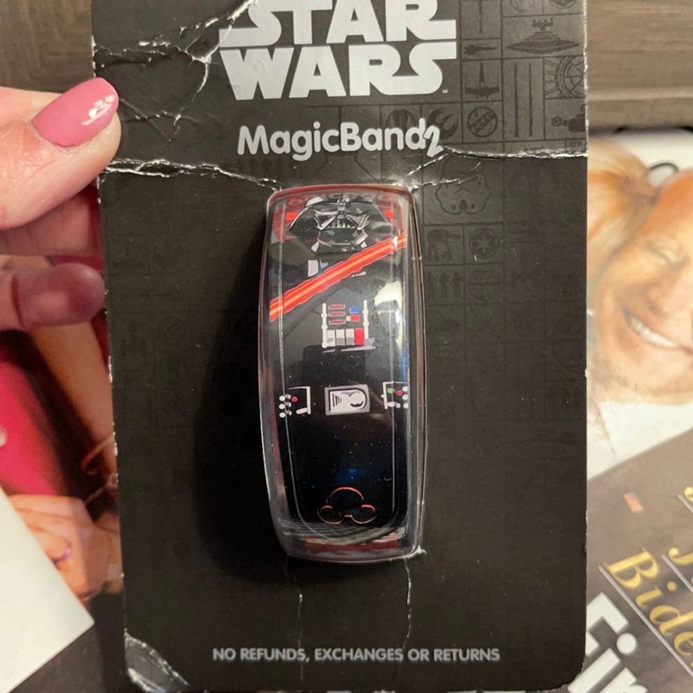 New Disney MagicBand2 Darth Vader